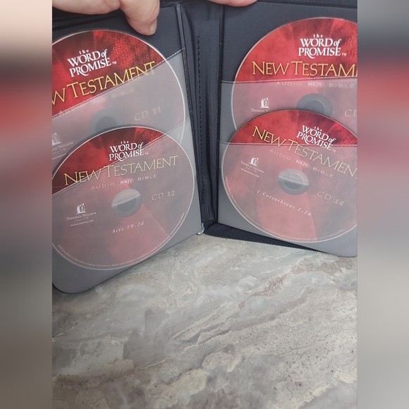 Audio Bible - Picture 8 of 10